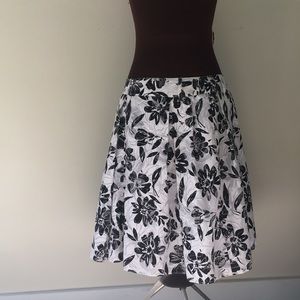 Black and White Floral knee length Summer Skirt